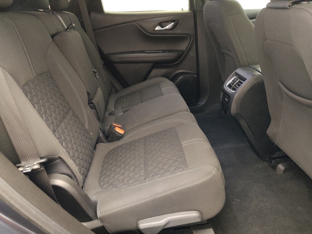 2021 Chevrolet Blazer in Topeka, KS 66611 - 18128313 19