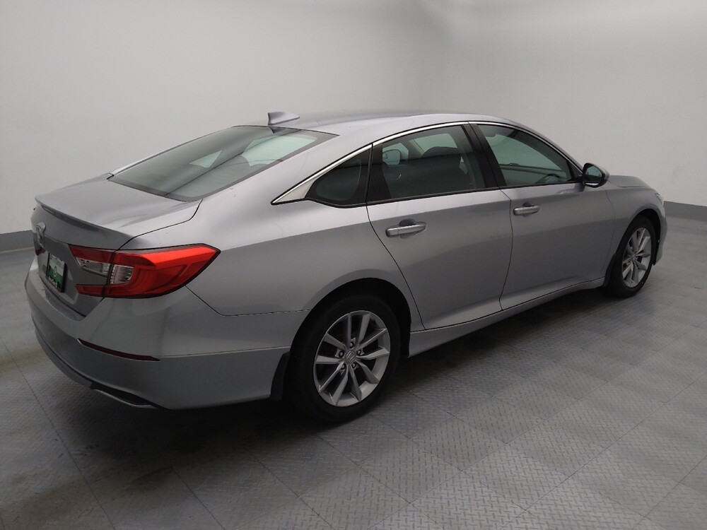 2022 Honda Accord in Gladstone, MO 64118 - 18128318 10