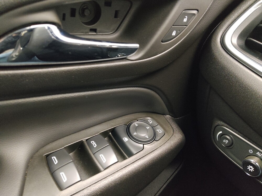 2024 Chevrolet Equinox in Independence, MO 64055 - 18128319 27