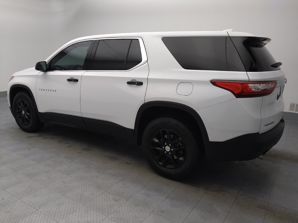 2020 Chevrolet Traverse in Gladstone, MO 64118 - 18128320 3