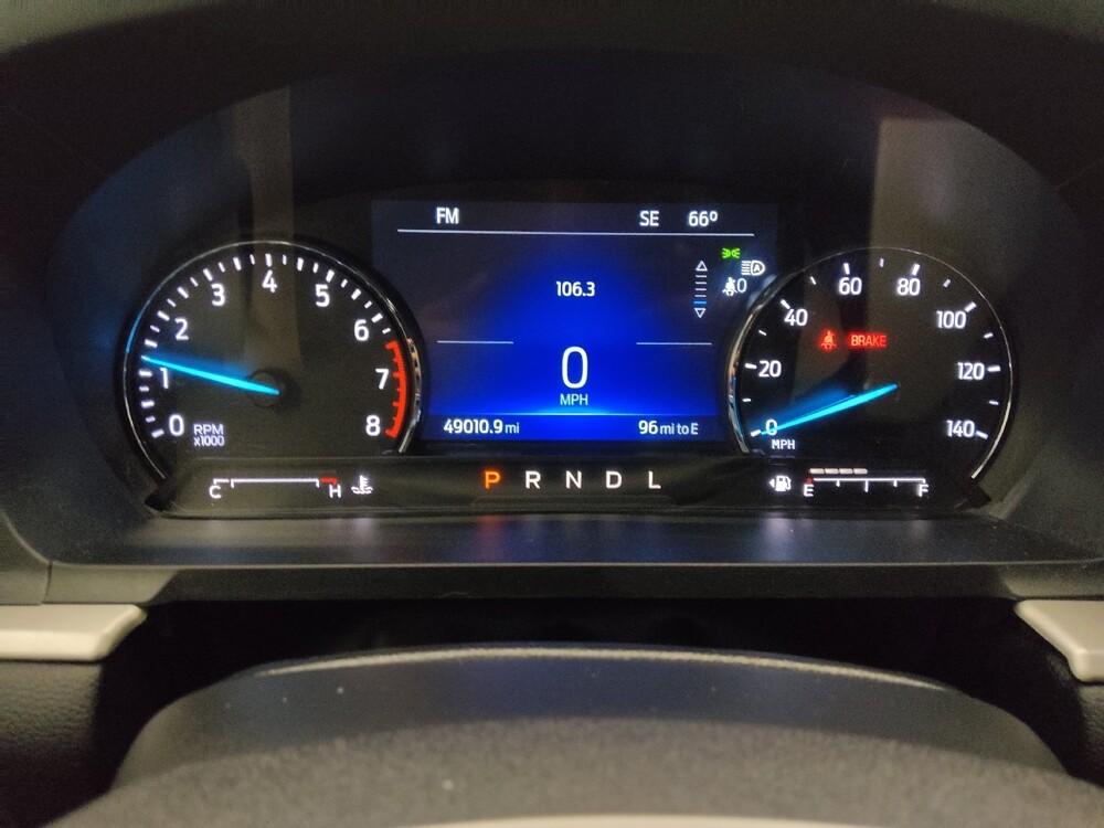 2022 Ford Explorer in Mishawaka, IN 46545 - 18128325 23