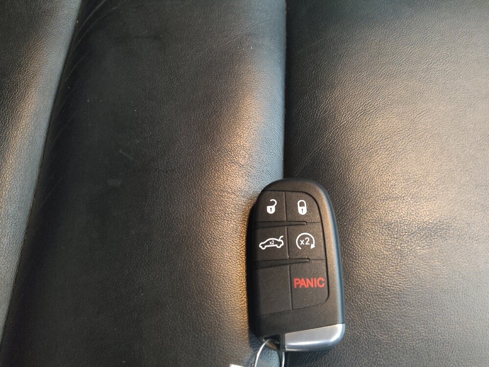 2021 Jeep Grand Cherokee in Mishawaka, IN 46545 - 18128328 32