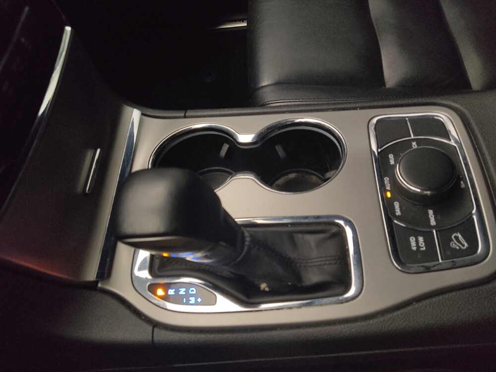 2021 Jeep Grand Cherokee in Mishawaka, IN 46545 - 18128328 26