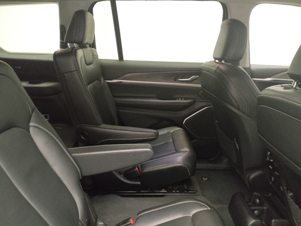 2022 Jeep Grand Cherokee L in Taylor, MI 48180 - 18128332 19