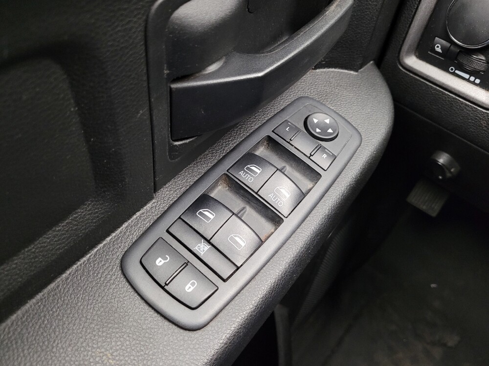 2019 RAM 1500 in Grand Rapids, MI 49508 - 18128333 27