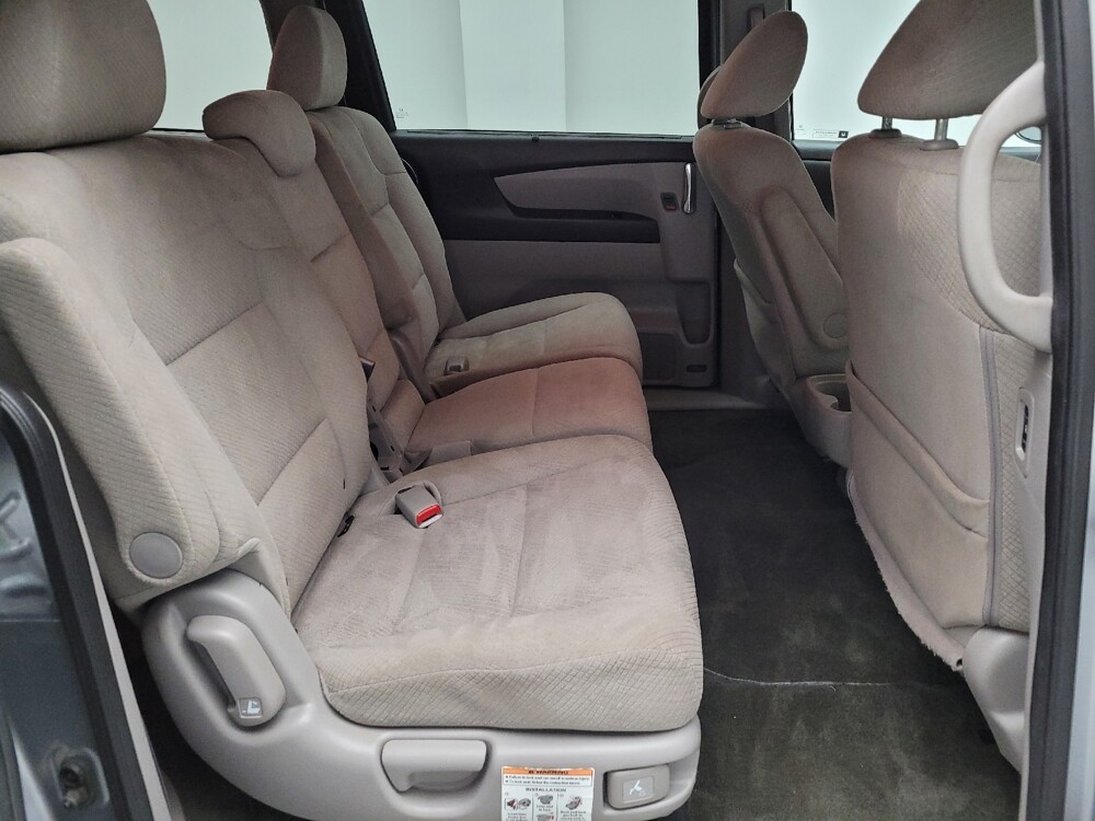 2016 Honda Odyssey in Grand Rapids, MI 49508 - 18128334 19