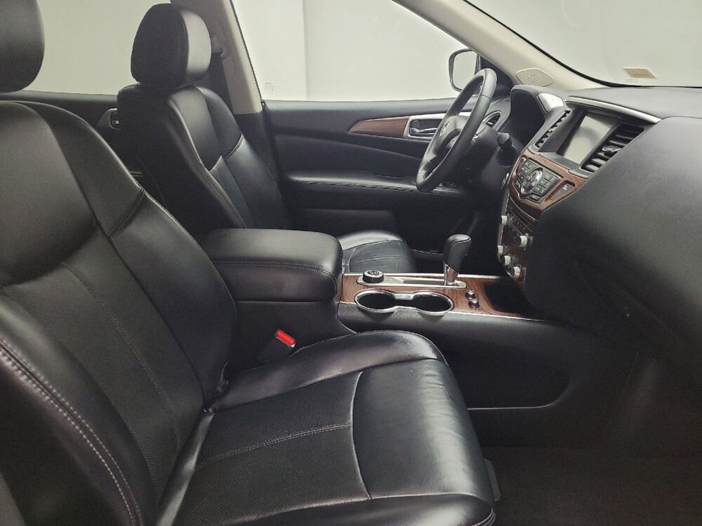 2018 Nissan Pathfinder in Taylor, MI 48180 - 18128335 21