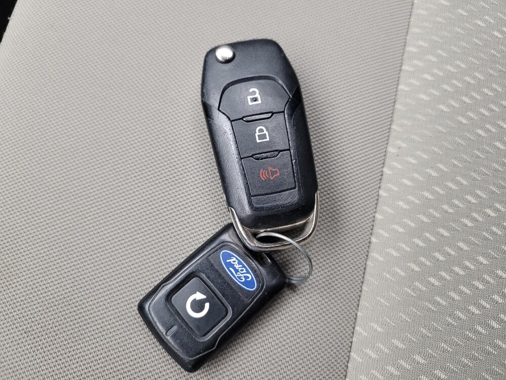 2019 Ford EcoSport in Grand Rapids, MI 49508 - 18128336 32