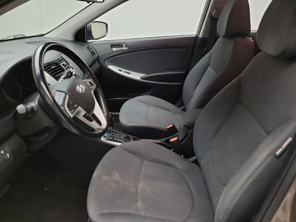 2014 Hyundai Accent in Taylor, MI 48180 - 18128337 17