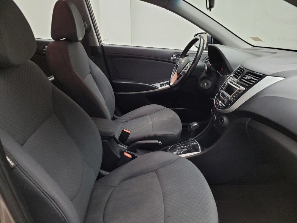 2014 Hyundai Accent in Taylor, MI 48180 - 18128337 21