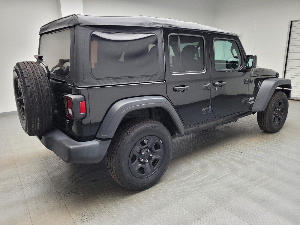 2018 Jeep Wrangler in Taylor, MI 48180 - 18128341 10