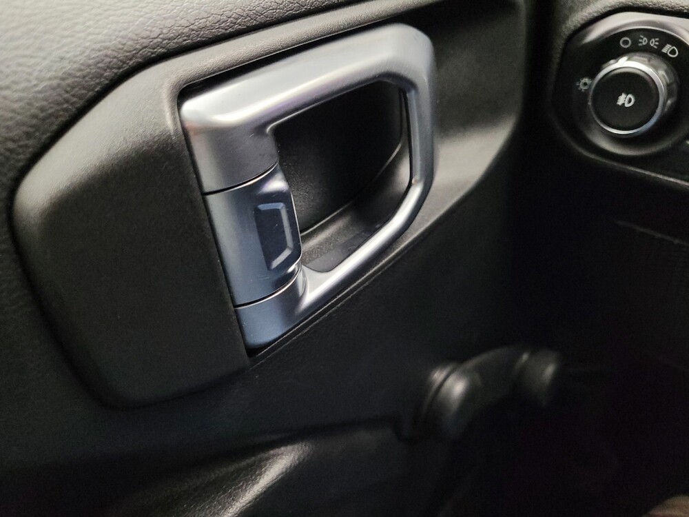 2018 Jeep Wrangler in Taylor, MI 48180 - 18128341 27