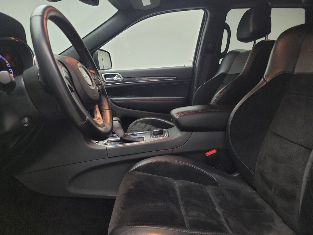 2017 Jeep Grand Cherokee in Grand Rapids, MI 49508 - 18128342 17