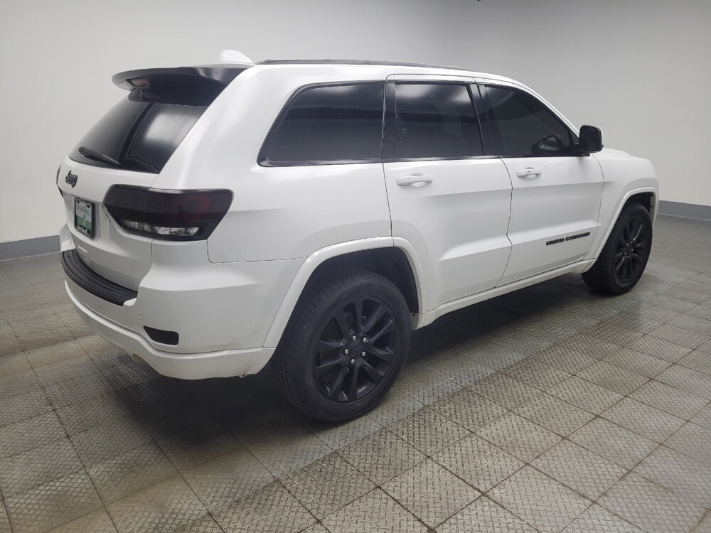 2018 Jeep Grand Cherokee in Highland, IN 46322 - 18128345 10