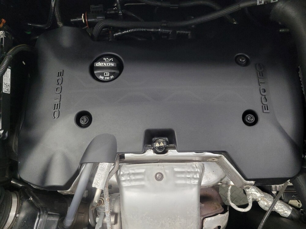 2020 Chevrolet Equinox in Indianapolis, IN 46219 - 18128346 30