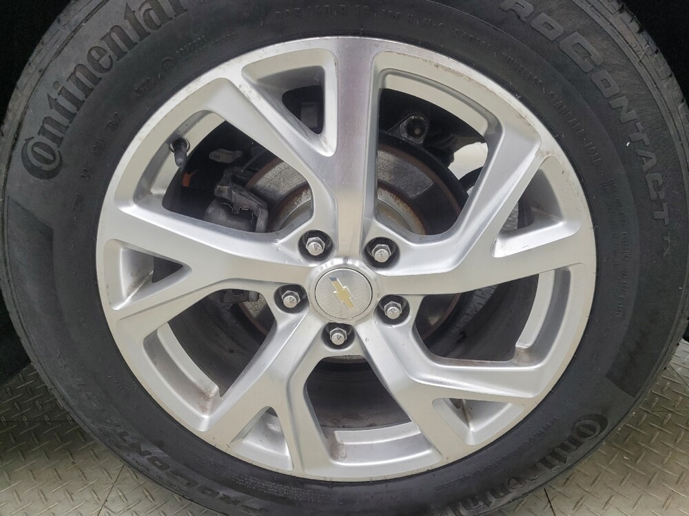 2020 Chevrolet Equinox in Indianapolis, IN 46219 - 18128346 31