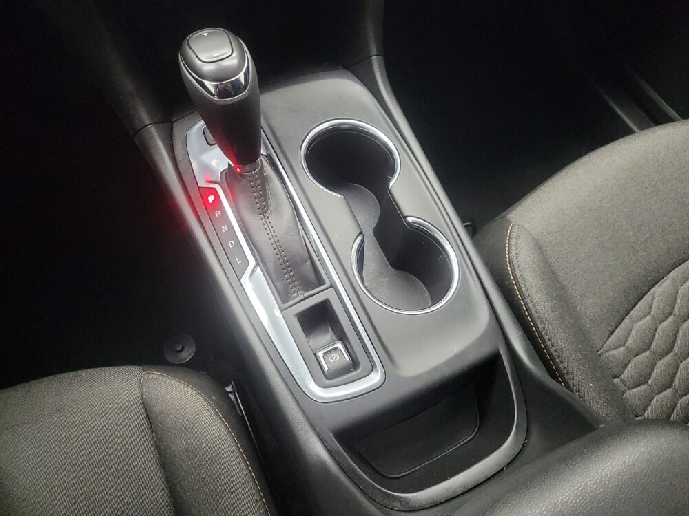 2020 Chevrolet Equinox in Indianapolis, IN 46219 - 18128346 26