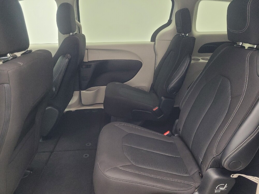 2023 Chrysler Voyager in Ft Wayne, IN 46805 - 18128347 18