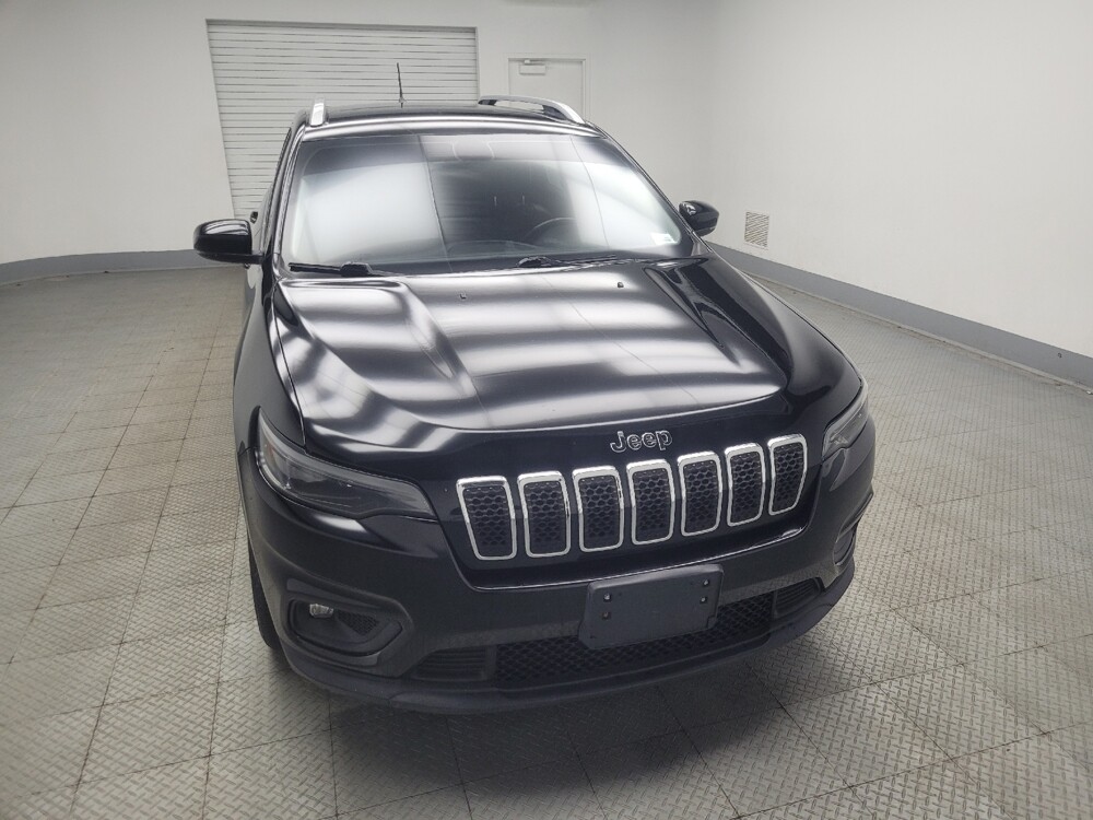 2020 Jeep Cherokee in Indianapolis, IN 46222 - 18128349 14