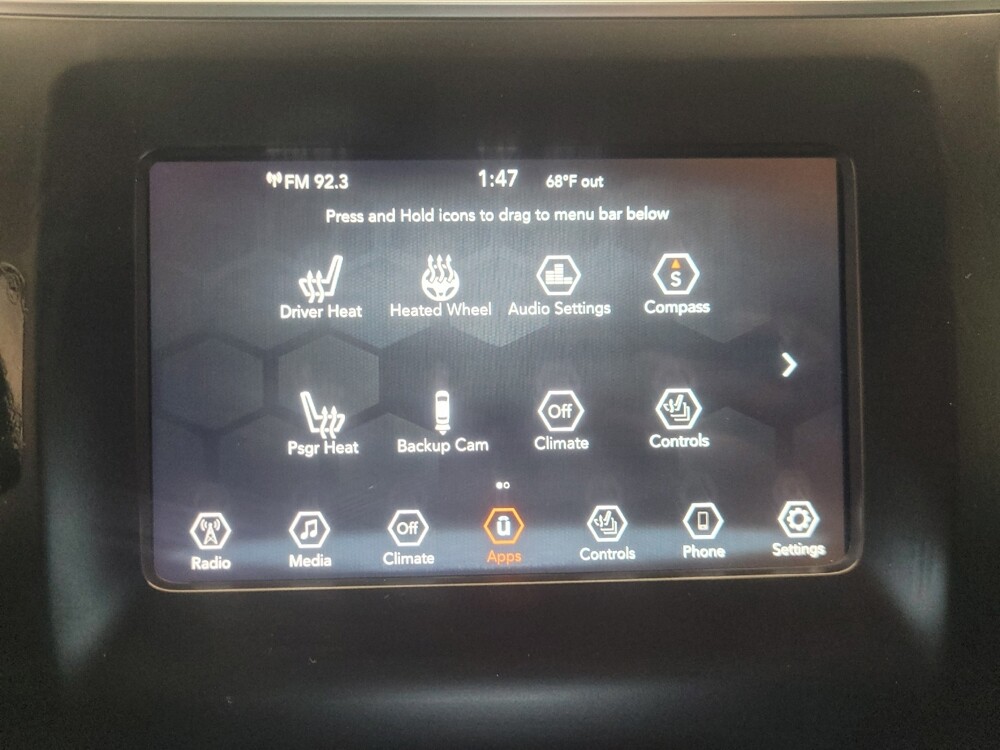 2020 Jeep Cherokee in Indianapolis, IN 46222 - 18128349 25