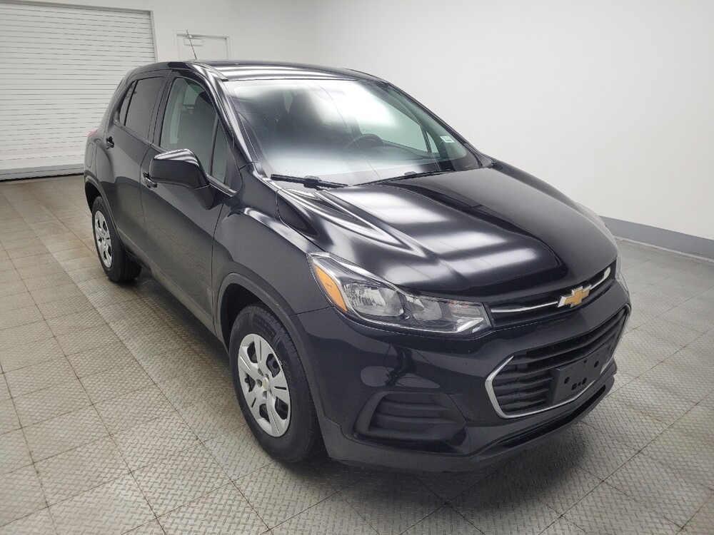 2019 Chevrolet Trax in Highland, IN 46322 - 18128350 13