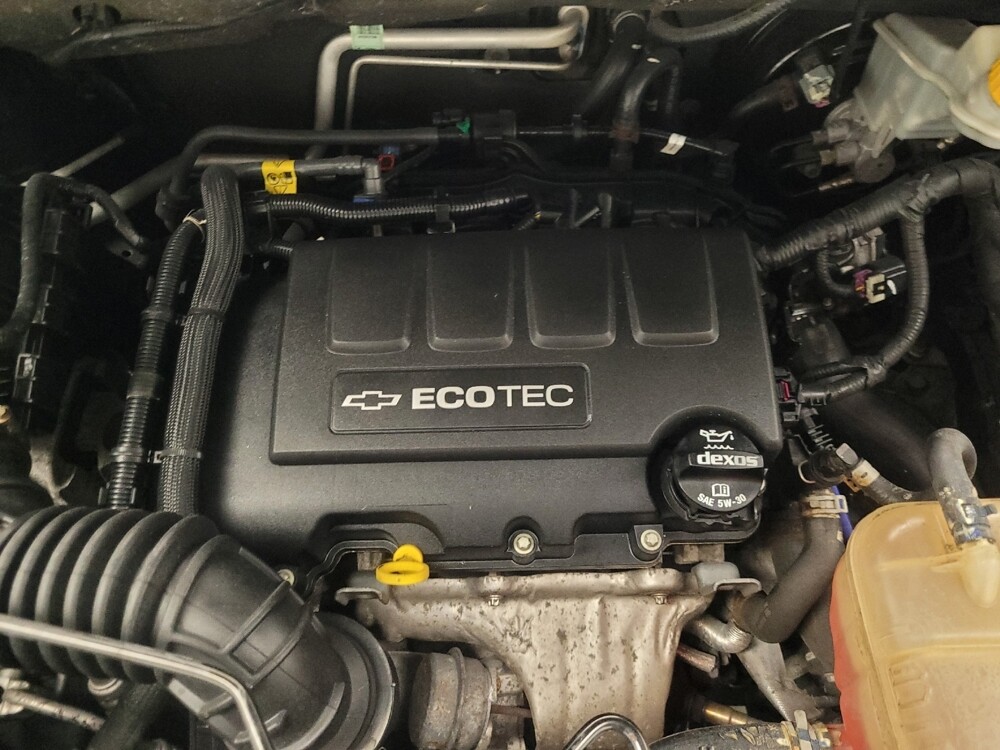 2019 Chevrolet Trax in Highland, IN 46322 - 18128350 30