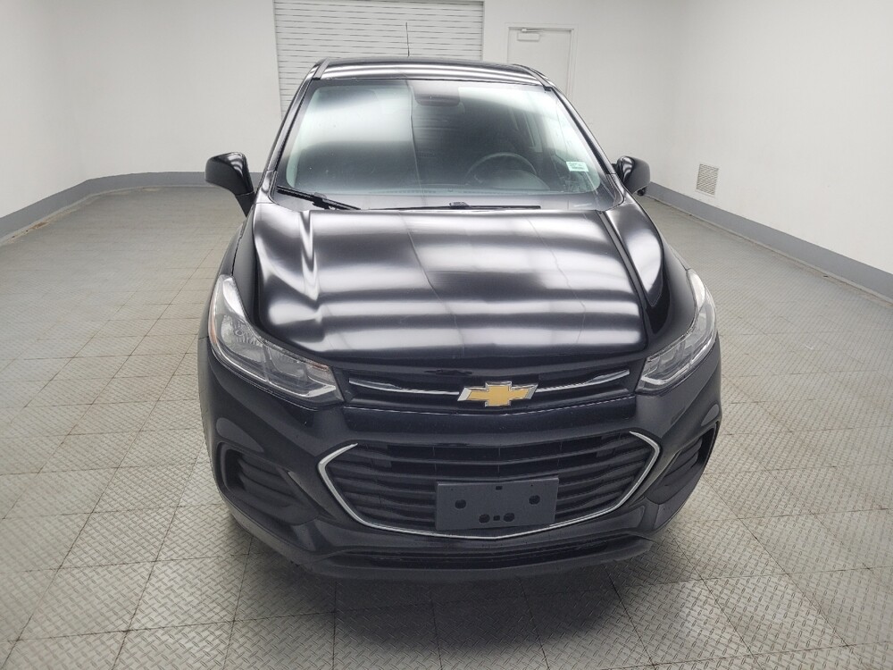 2019 Chevrolet Trax in Highland, IN 46322 - 18128350 14