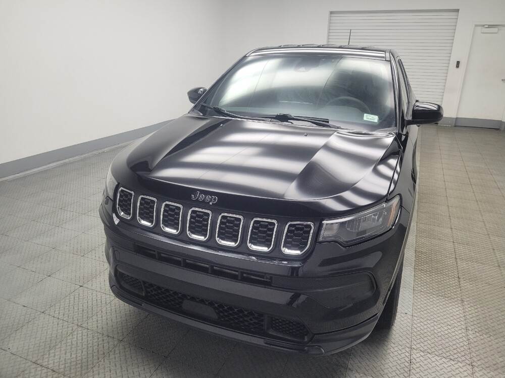 2024 Jeep Compass in Ft Wayne, IN 46805 - 18128353 15