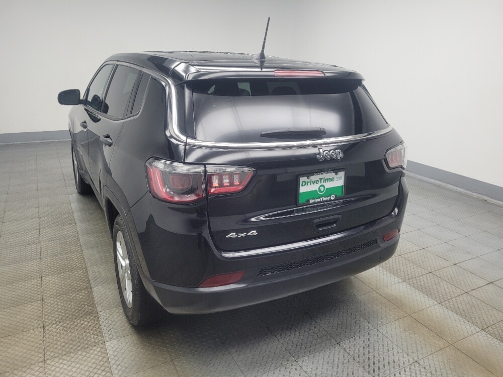 2024 Jeep Compass in Ft Wayne, IN 46805 - 18128353 5