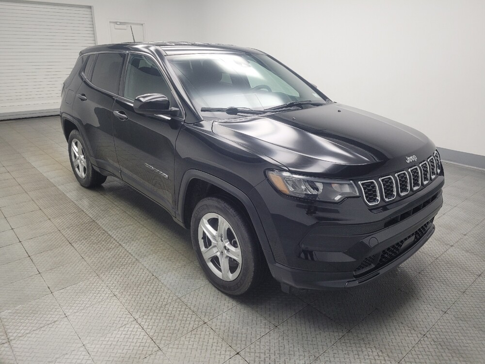 2024 Jeep Compass in Ft Wayne, IN 46805 - 18128353 11