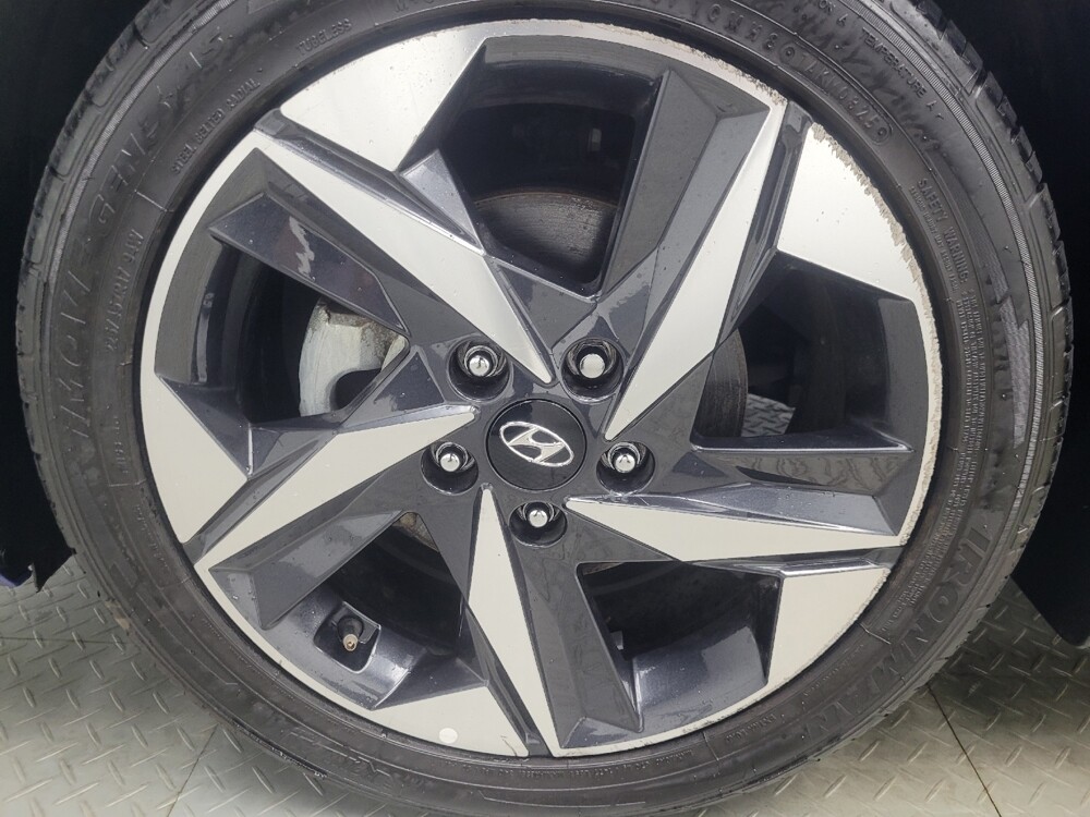 2023 Hyundai Elantra in Indianapolis, IN 46222 - 18128354 31