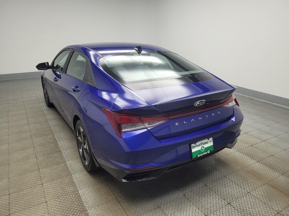 2023 Hyundai Elantra in Indianapolis, IN 46222 - 18128354 5
