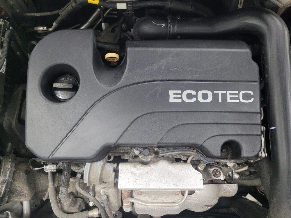 2019 Chevrolet Equinox in Indianapolis, IN 46222 - 18128356 30