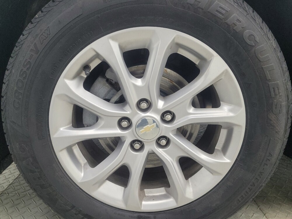 2019 Chevrolet Equinox in Indianapolis, IN 46222 - 18128356 31