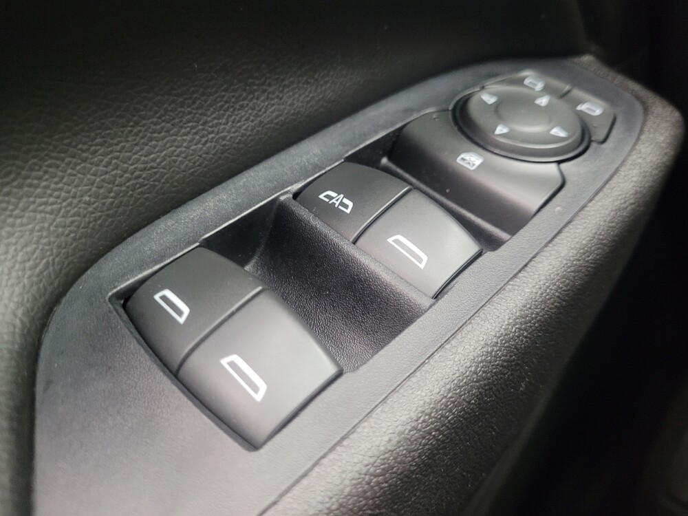 2019 Chevrolet Equinox in Indianapolis, IN 46222 - 18128356 27