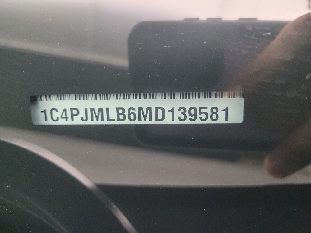 2021 Jeep Cherokee in Highland, IN 46322 - 18128357 33