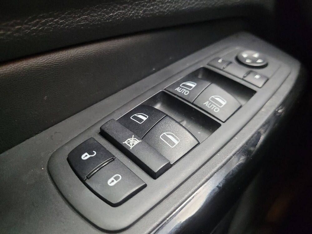 2021 Jeep Cherokee in Highland, IN 46322 - 18128357 27