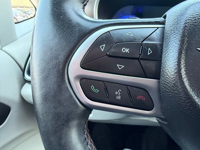 2017 Chrysler Pacifica in Knoxville, TN 37920 - 18128360 20