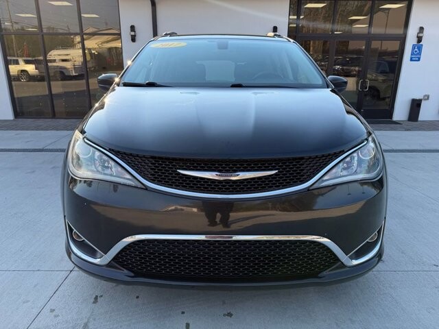2017 Chrysler Pacifica in Knoxville, TN 37920 - 18128360 6