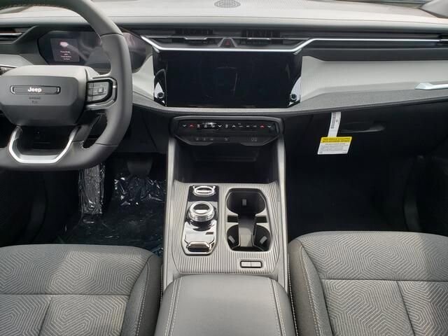2026 Jeep Cherokee in Bedford, OH 44146 - 18128365 8
