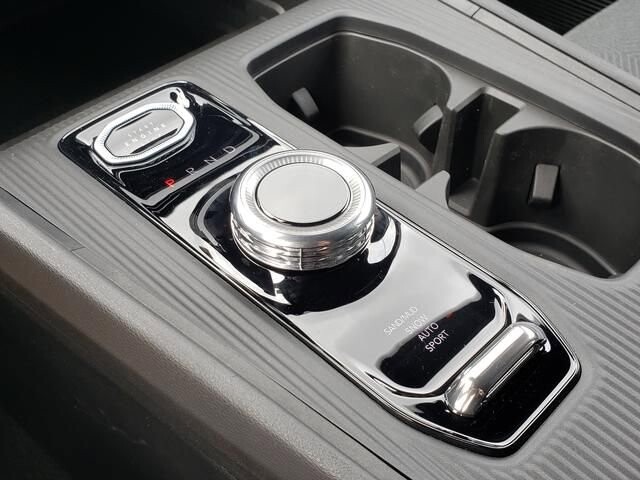 2026 Jeep Cherokee in Bedford, OH 44146 - 18128365 11