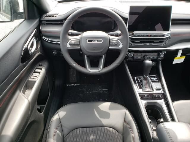 2026 Jeep Compass in Bedford, OH 44146 - 18128367 10