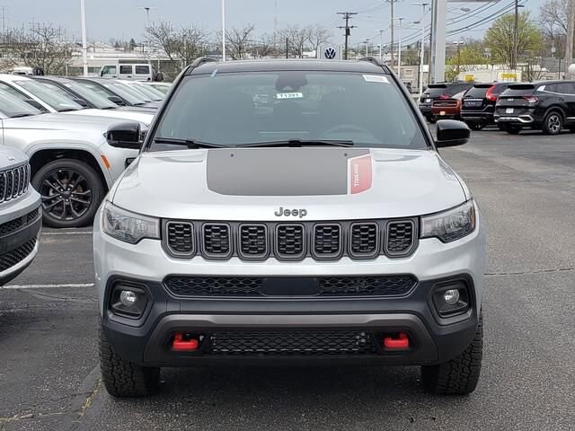 2026 Jeep Compass in Bedford, OH 44146 - 18128367 5