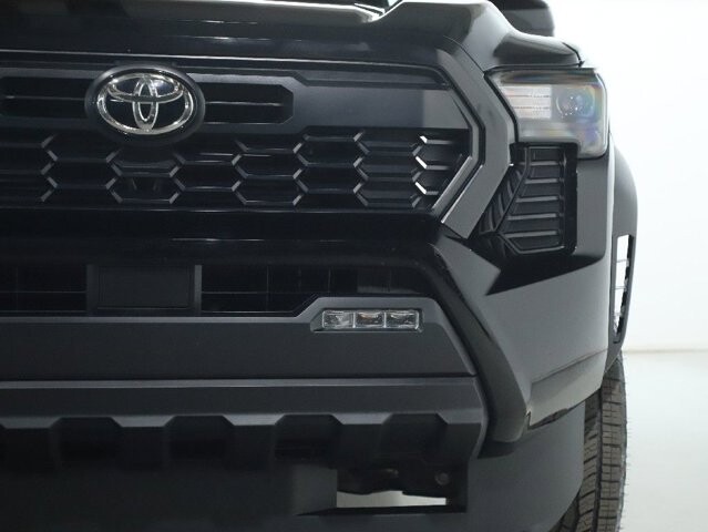 2025 Toyota Tacoma in Bedford, OH 44146 - 18128368 7