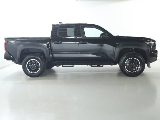 2025 Toyota Tacoma in Bedford, OH 44146 - 18128368 11