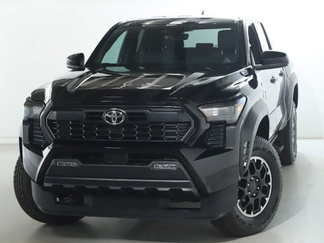 2025 Toyota Tacoma in Bedford, OH 44146 - 18128368 3