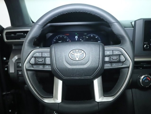 2025 Toyota Tacoma in Bedford, OH 44146 - 18128368 21