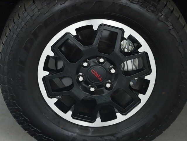 2025 Toyota Tacoma in Bedford, OH 44146 - 18128368 38