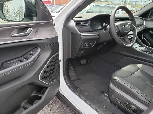 2026 Jeep Grand Cherokee L in Bedford, OH 44146 - 18128370 6