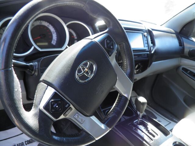 2015 Toyota Tacoma in Barton, MD 21521 - 18128374 4